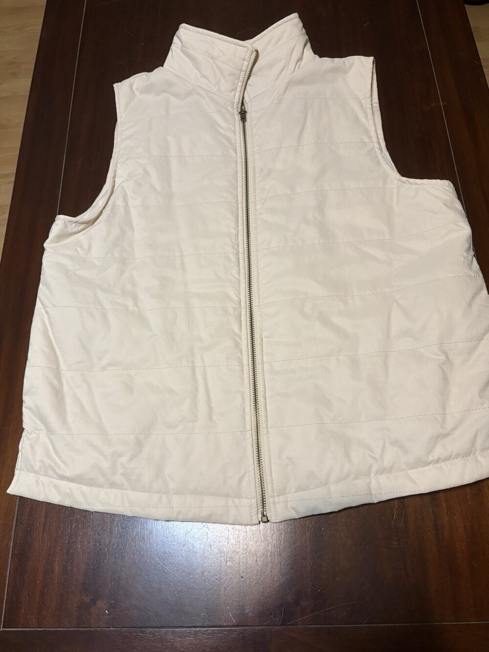 Umgee Women's White Quilted Full Zip Vest Sleeveless Short Size L